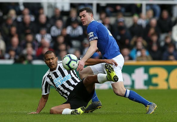 Rondon with a perfect display against Everton.