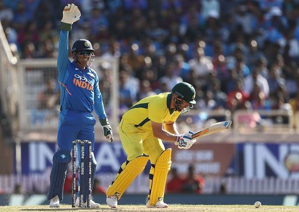 MS Dhoni and Aaron Finch
