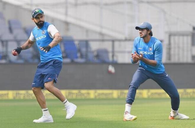 Virat Kohli and Vijay Shankar