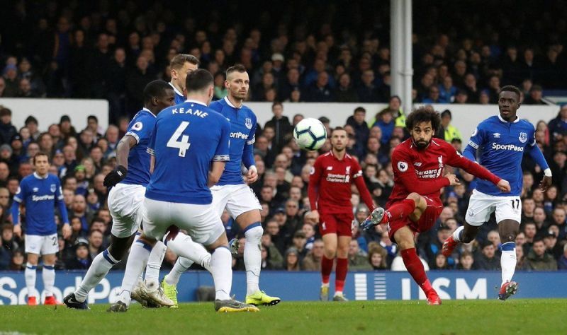 Everton 0-0 Liverpool: Derby draw puts Man City back in driving seat