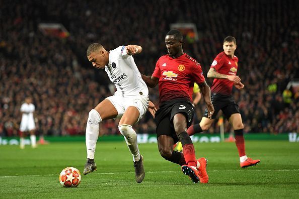 Manchester United v Paris Saint-Germain - UEFA Champions League Round of 16: First Leg