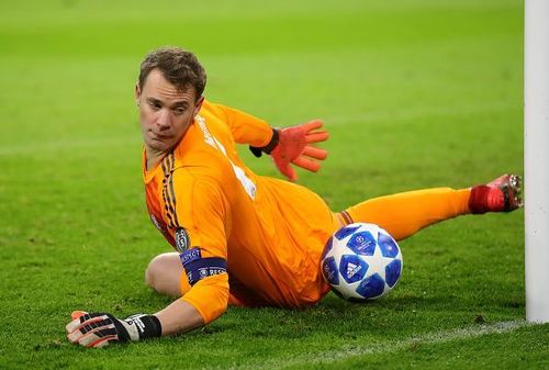 Manuel Neuer made a huge mistake for Sadio Mane's opener and got trolled heavily for it