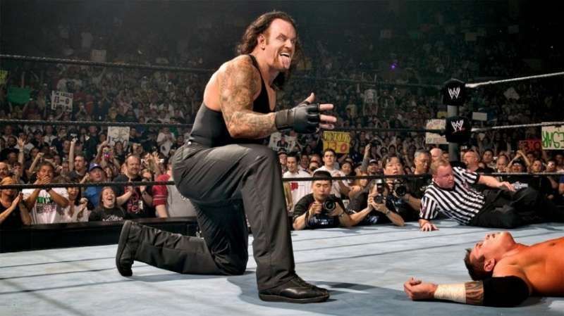 Undertaker&#039;s victory over Randy Orton at WrestleMania 21 was a key moment in WWE history