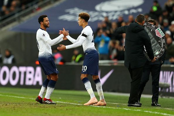 Mousa Dembele (left) in action for Spur