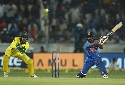 Kedar Jadhav en-route to his 81*