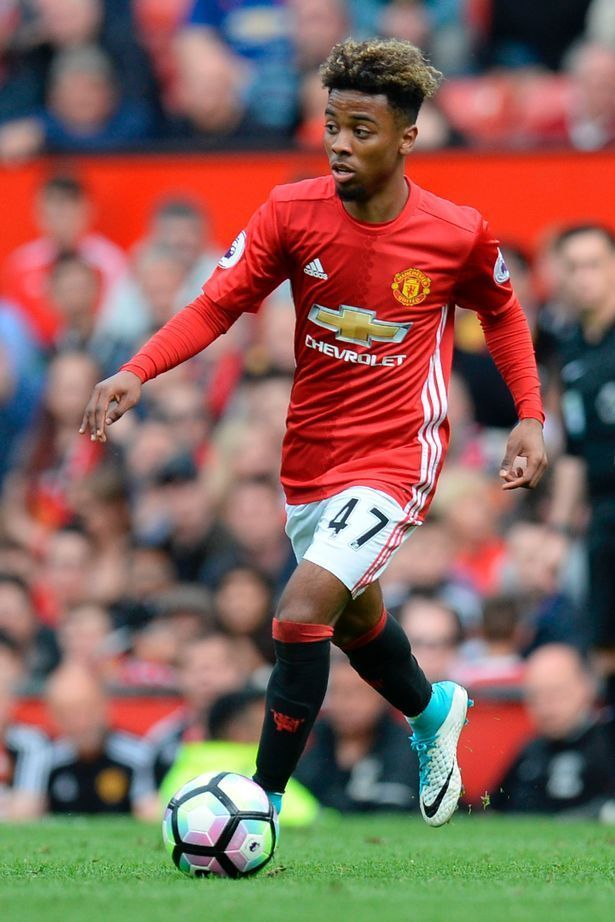 Angel Gomes in action during his Senior team debut against Crystal Palace in Premier League 2017.