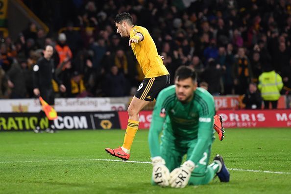 Wolverhampton Wanderers exposed United&#039;s defensive weaknesses