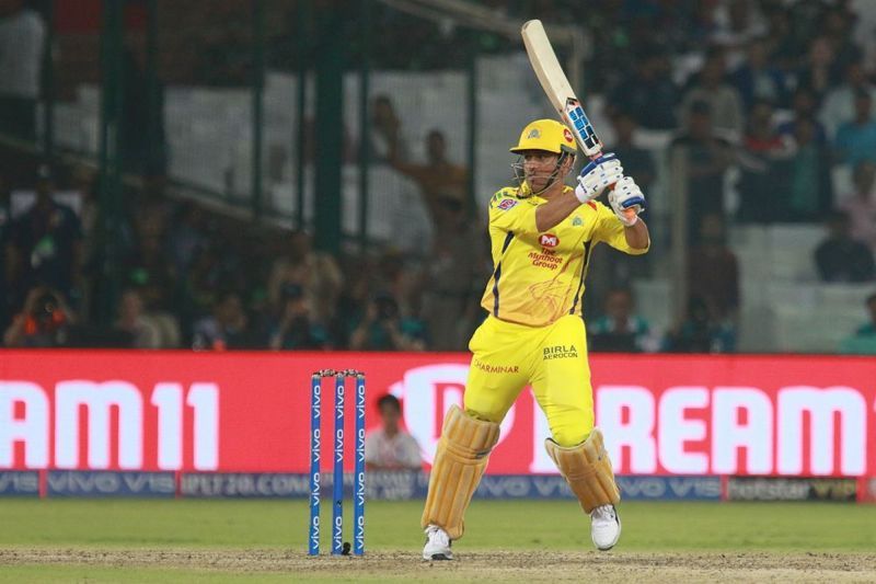 MS Dhoni played a good knock to steer his side home. (Image Courtesy: IPLT20)