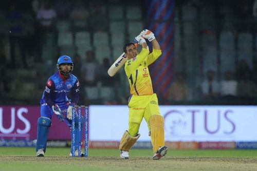 MS Dhoni remained unbeaten in CSK's chase (Image courtesy: IPLT20/BCCI)