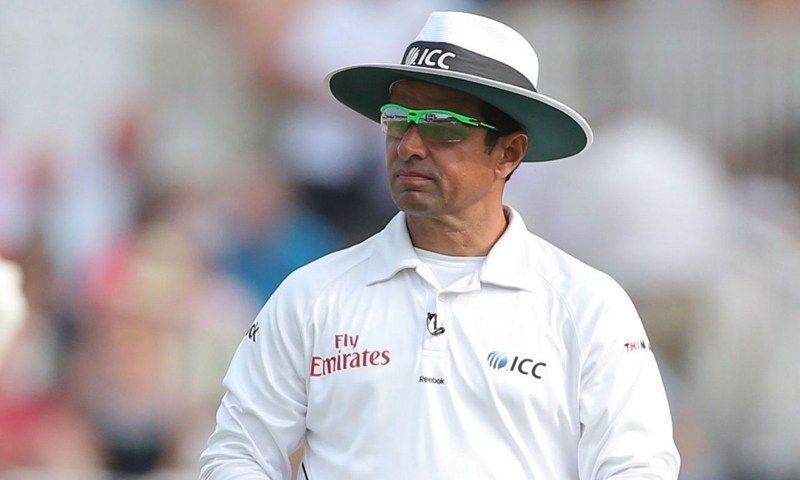 Aleem Dar gave an absolutely dreadful decision against Tendulkar inan ODI series against England