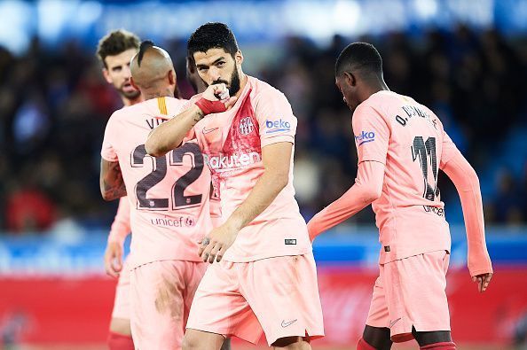 Deportivo Alaves v FC Barcelona - La Liga