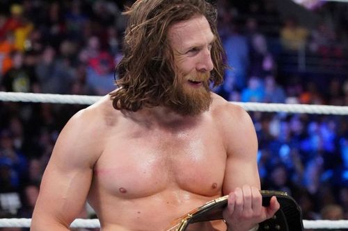 Daniel Bryan was to face off against Kevin Owens after SmackDown Live went off the air