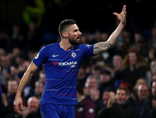 Chelsea boss, Maurizio Sarri, expects Giroud to stay for another year