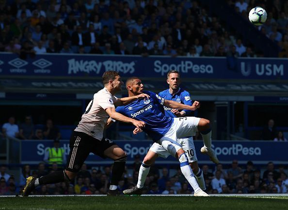 Richarlison opened the scoring for Everton with a brilliant acrobatic volley