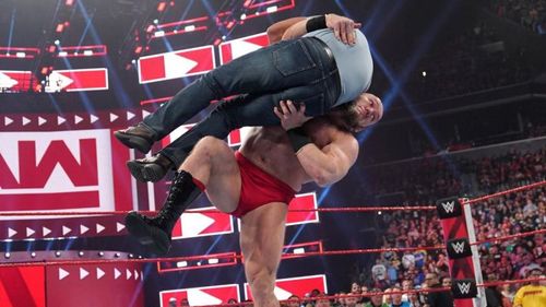 Lars Sullivan made quite the splash during his RAW debut