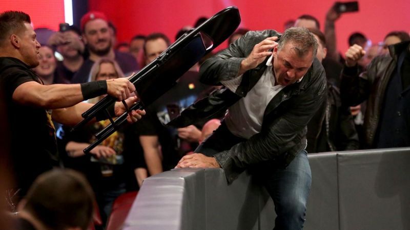 A few interesting observations from this week&#039;s edition of Monday Night RAW (Apr. 15)