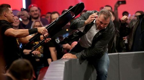 A few interesting observations from this week's edition of Monday Night RAW (Apr. 15)