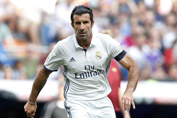 Luis Figo playing for Real Madrid