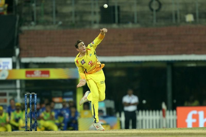 Mitchell Santner can do better on a dew-less evening here at Chepauk. (Image Courtesy: IPLT20)