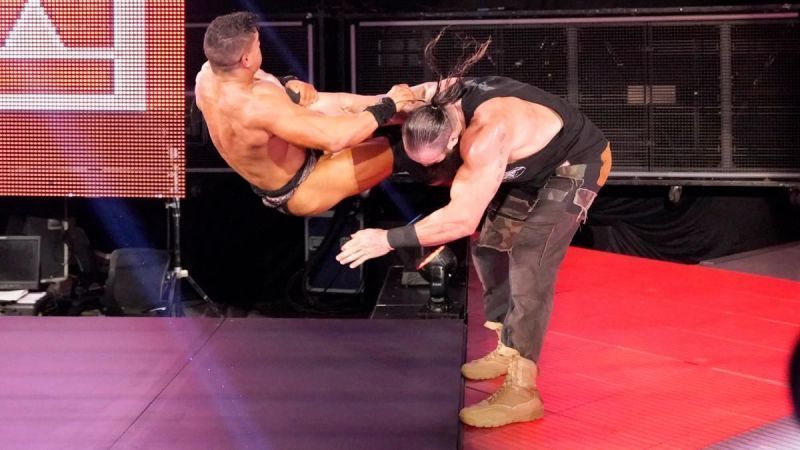 Braun Strowman destroying EC3