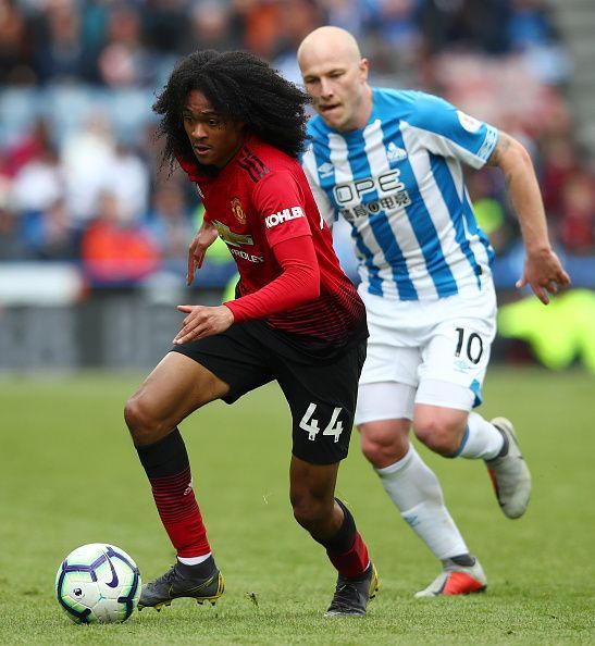 Huddersfield Town v Manchester United - Premier League