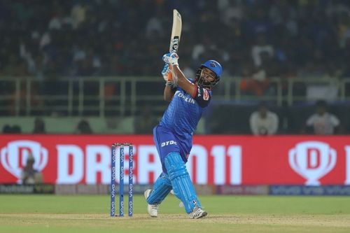 Pant exhibiting one of his trademark legside swipes against SRH (Image courtesy: IPLT20/BCCI)