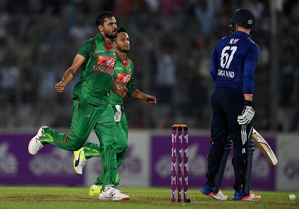 Bangladesh v England - 2nd One Day International