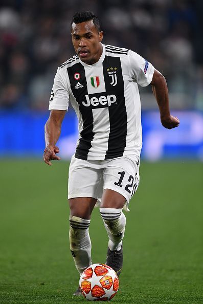 Alex Sandro joins the ever growing injury list of the Bianconeri