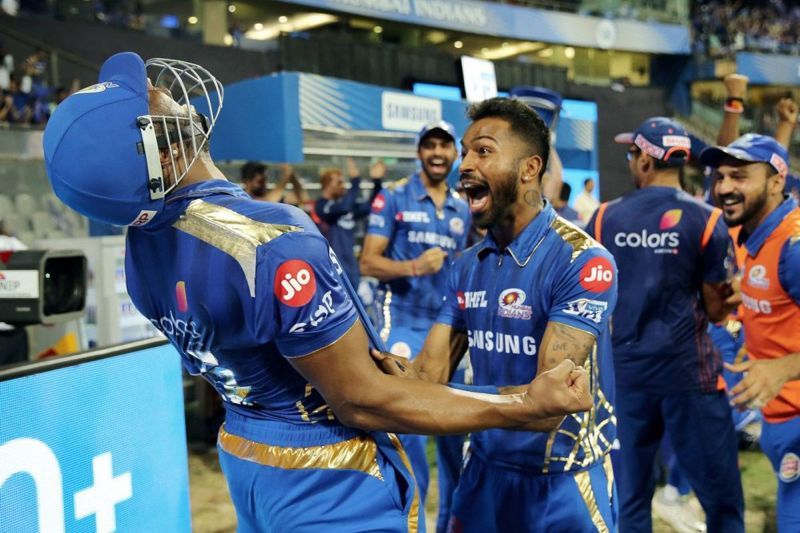 Hardik Pandya and Kieron Pollard (image courtesy: iplt20.com)