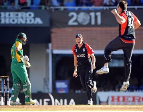 It was celebration time for England as they managed to beat South Africa by just 6 runs