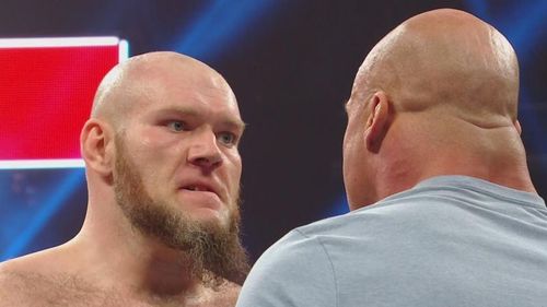 Is WWE changing Lars Sullivan's move set?