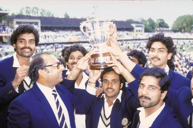 Indian team with 1983 World Cup Trophy
