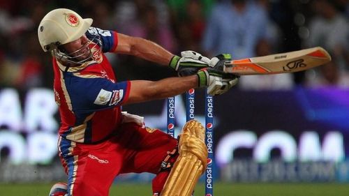 AB de Villiers is the leading run scorer in RCB vs SRH matches at the M Chinnaswamy Stadium. Image Courtesy: IPLT20.com