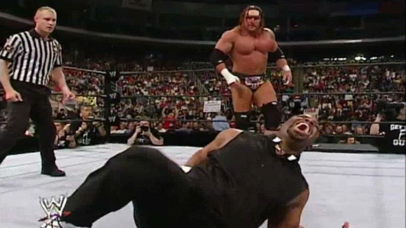 Triple H vs D-Von Dudley