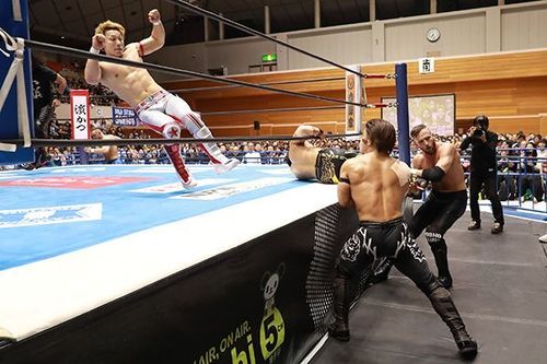 Roppongi 3K in action against the Bullet Club Juniors