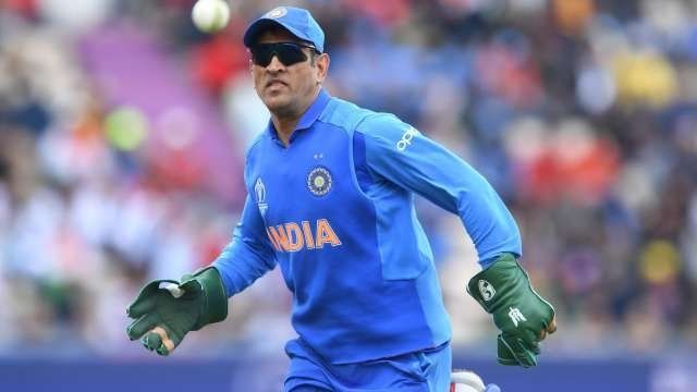 MS Dhoni had a Paramilitary insignia on his gloves during the match against the Proteas