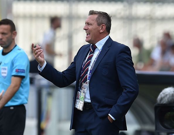Aidy Boothroyd&#039;s tactics and team selection must be questioned after this failure