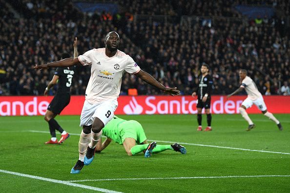 Manchester United want Inter to pay &Acirc;&pound;90m for Lukaku