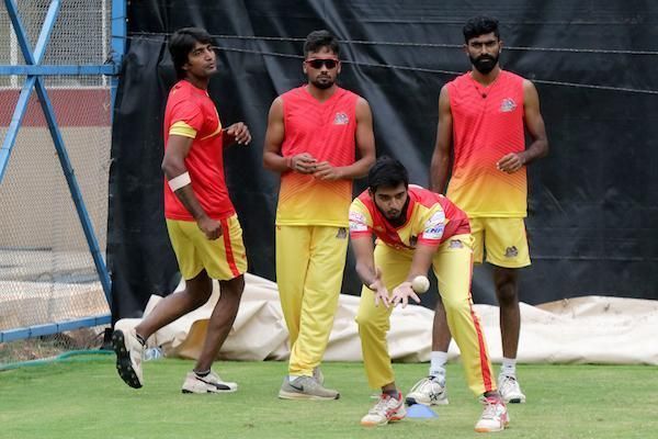 VB Kanchi Veerans team in practice session ahead of their clash against Seichem Madurai Panthers