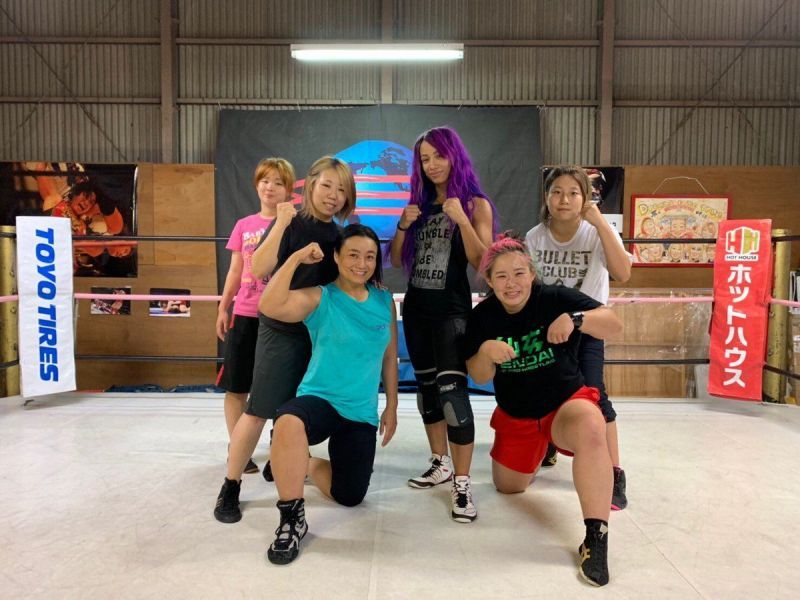 &Acirc;&nbsp;Sasha Banks trains with Meiko Satomura in Japan