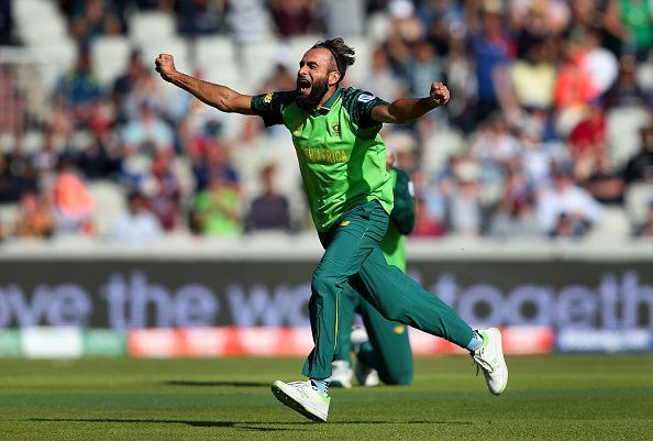 Imran Tahir celebrating a wicket