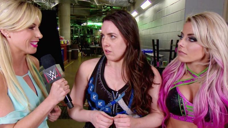 Did Sarah Schreiber get into Nikki Cross&#039; head?