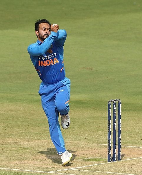 Kedar Jadhav - the bowler