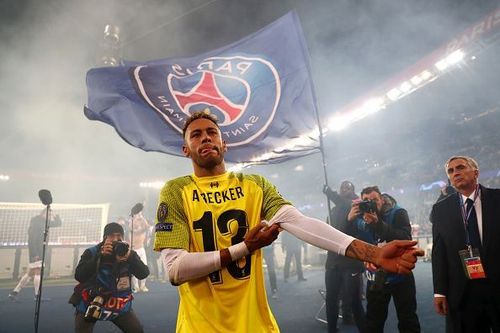 Paris Saint-Germain v Liverpool - UEFA Champions League Group C