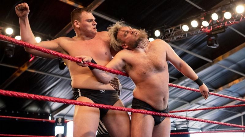 Walter and Trent Seven had a slobberknocker