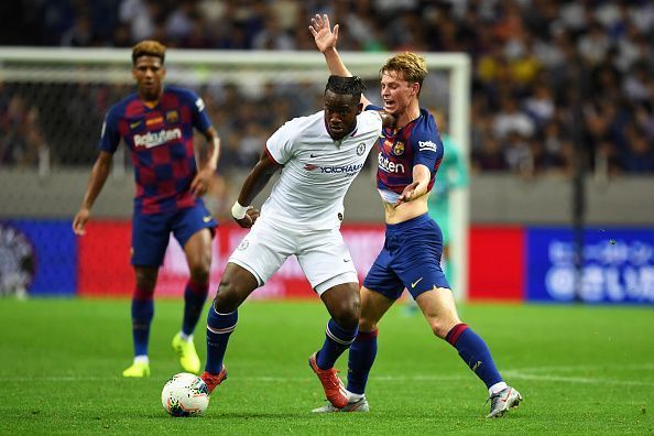 Michy Batshuayi in action at the Barcelona v Chelsea - Preseason Friendly