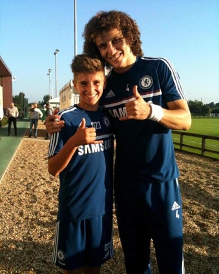 Young Mason Mount (L) pictured with David Luiz