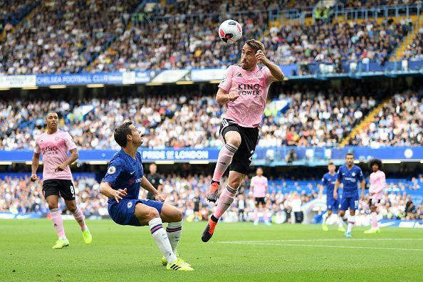 Cesar Azpilicueta was rooted to the ground when Ndidi scored Leicester&#039;s goal