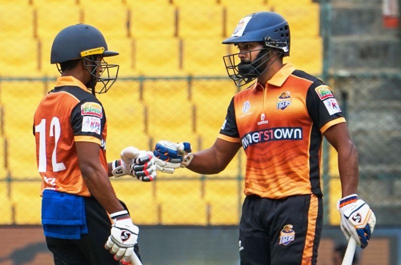 KB Pawan (R) scored a fluent half-century for the Tigers