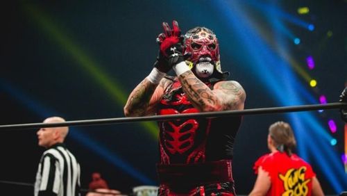 Pentagon Jr. was unmasked once again!